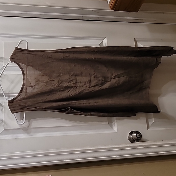 Asymmetrical Noelle top, size small/medium - Picture 2 of 5